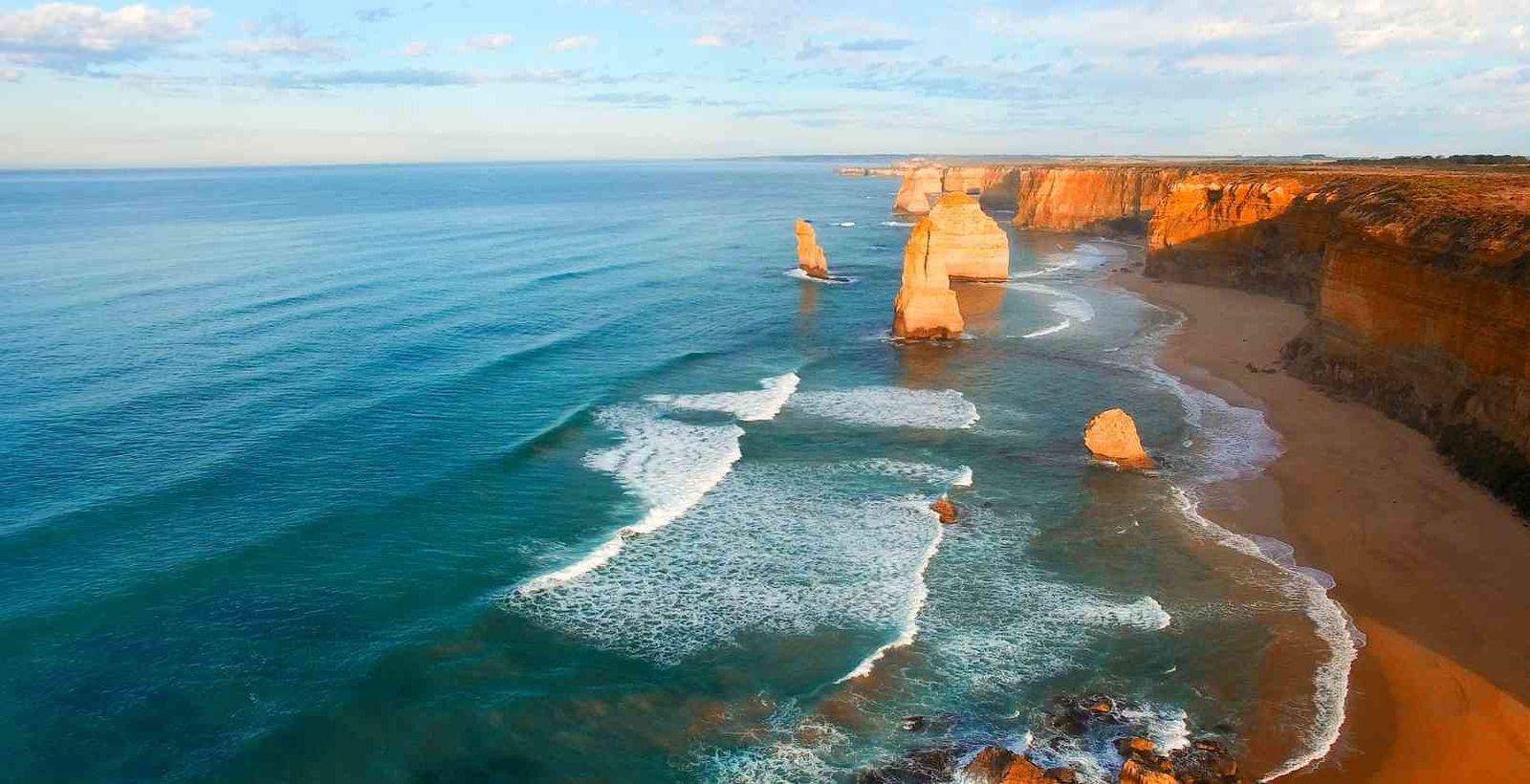 twelve apostles on the great ocean road